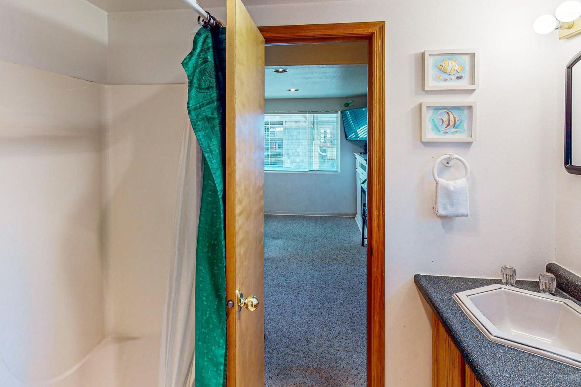 Flounder'S Crib Condo Lincoln City Exterior photo
