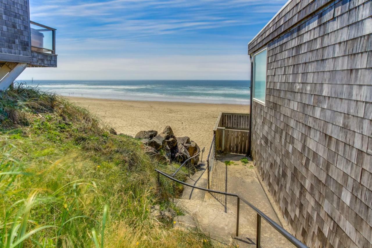 Flounder'S Crib Condo Lincoln City Exterior photo